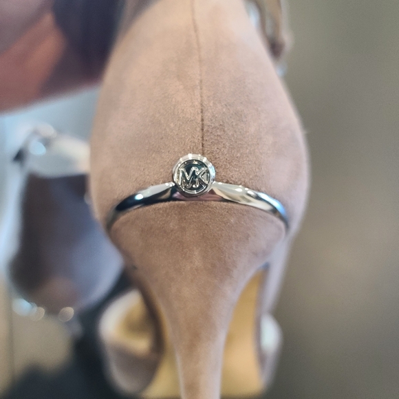 MICHAEL Michael KorsGeorgia Ankle-Strap Two-Piece Pumps, sz 7.5 EUC, worn once! - Picture 10 of 14